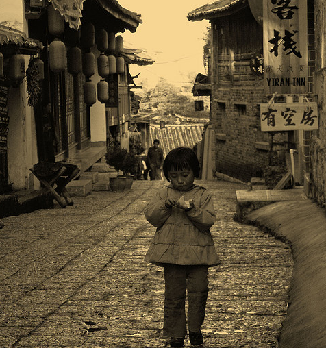 Economic Crystal Ball: Global Recession Probability Markets Guide