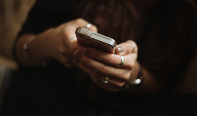 How to Open a Prediction Market Sports Account 2026: KYC, Funding & Country Restrictions