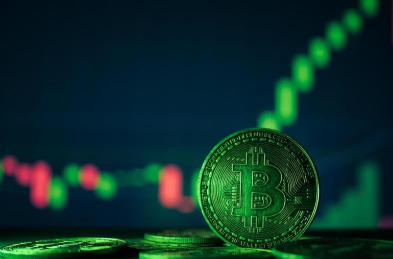Bitcoin's Two-Year Cycle: Half the Months Green, What's Next?