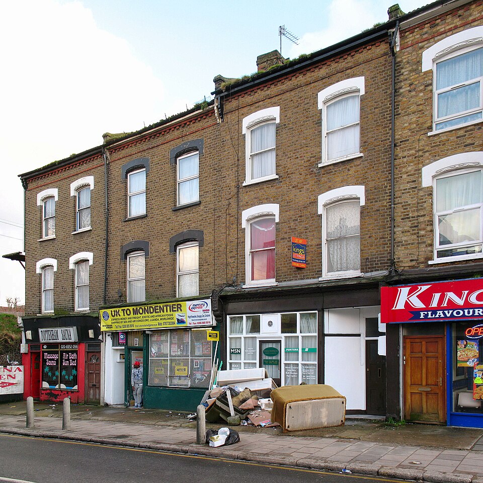 Illustration: What Makes Sports Betting Customer Support Quality